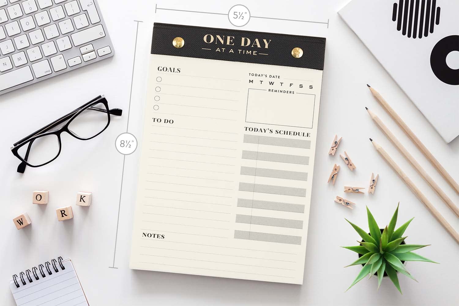 Date Scheduler Planner with Gold Grommets and Ivory Color Perforated Sheets